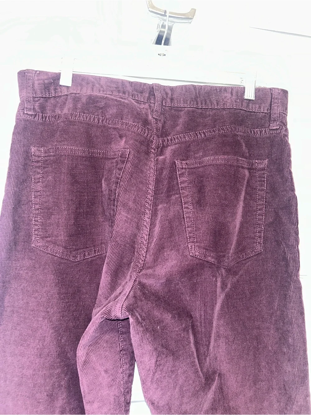 J.Crew men’s classic straight eggplant corduroy pants. Size 32x34. Like new